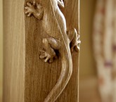 Oak gecko carving detail